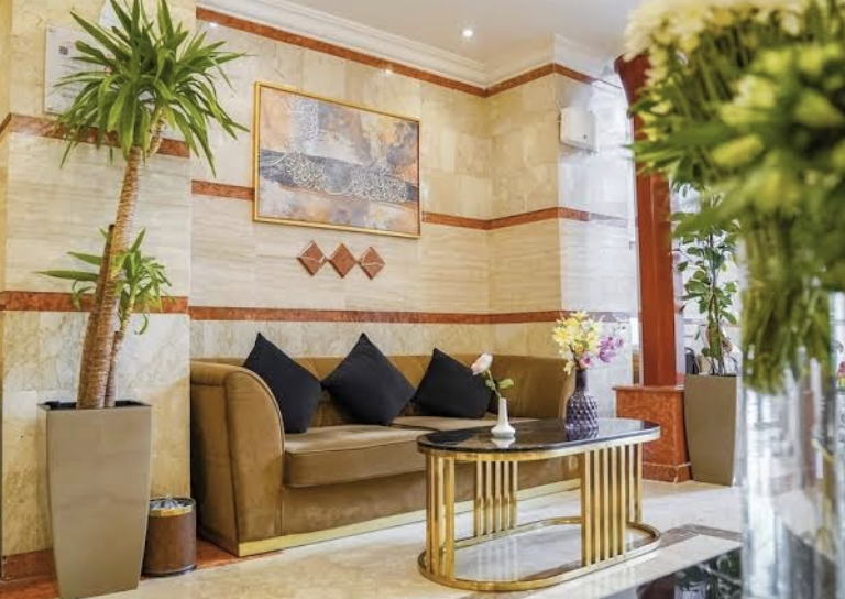 Снимок экрана 2025 12 23 в 12.22.37 PM